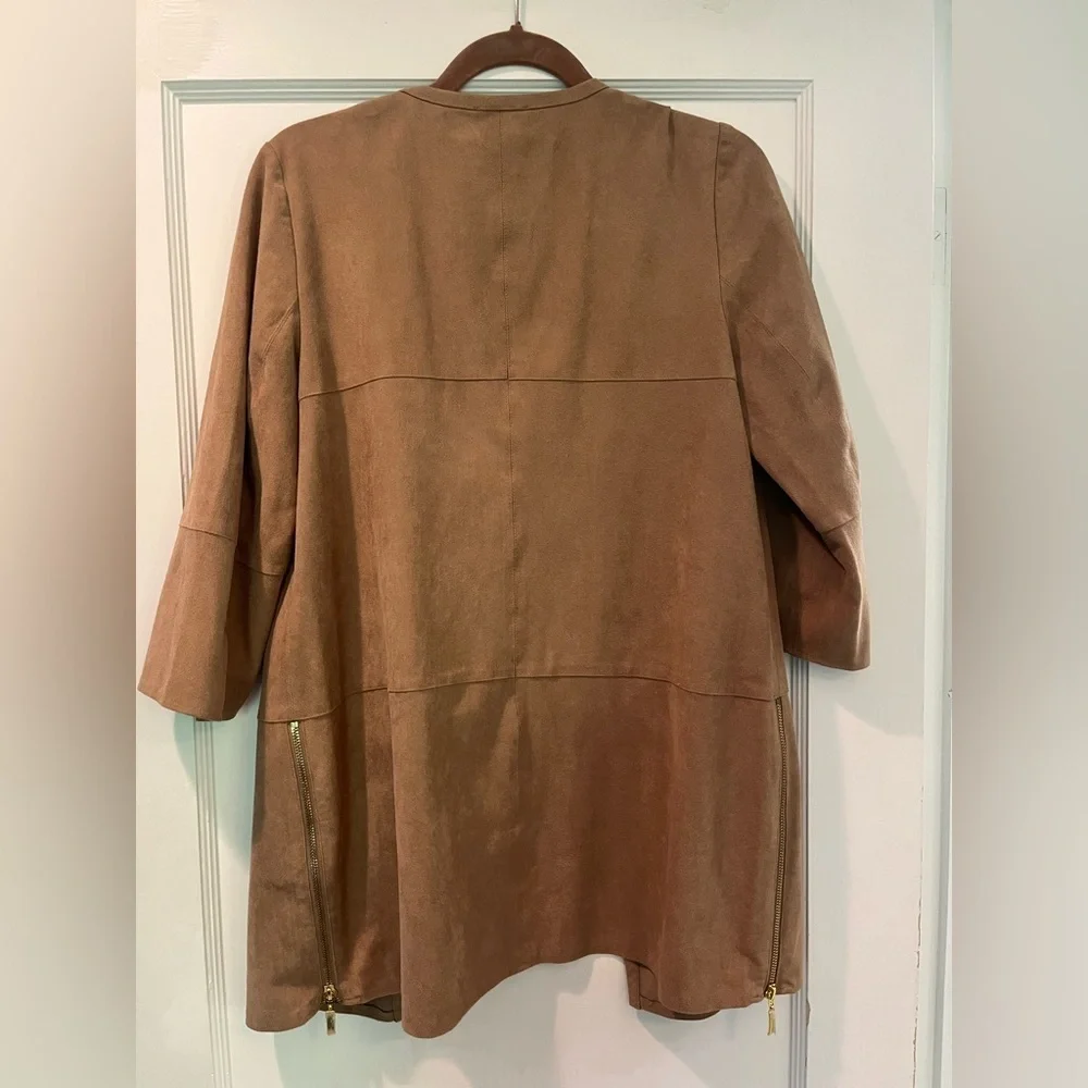 Chico’s Western Tan Faux Suede Jacket Designer Size 0, Size Small or 4 - Picture 4 of 7